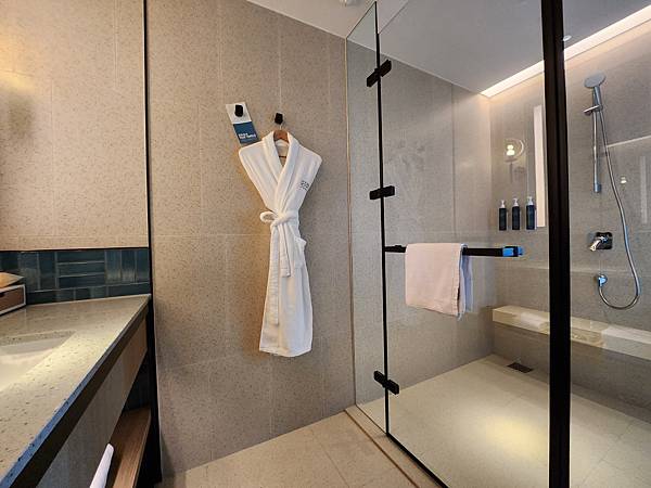 台北縣八里鄉台北八里福朋喜来登酒店:環景一大床 (2).jpg 台北縣八里鄉台北八里福朋喜来登酒店:環景一大床 (2).jpg