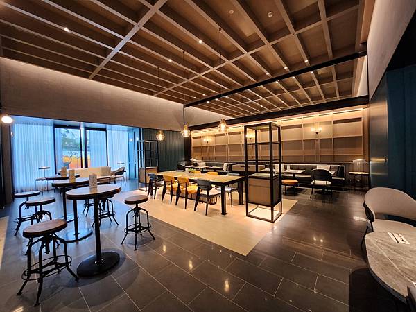 台北縣八里鄉台北八里福朋喜来登酒店:接待大廳+The Mesh Bar (9).jpg 台北縣八里鄉台北八里福朋喜来登酒店:接待大廳+The Mesh Bar (9).jpg