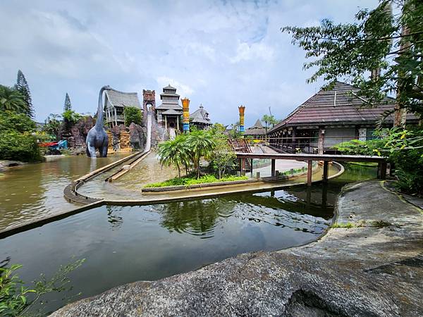 新竹縣關西鎮六福村主題遊樂園：南太平洋 (2).jpg