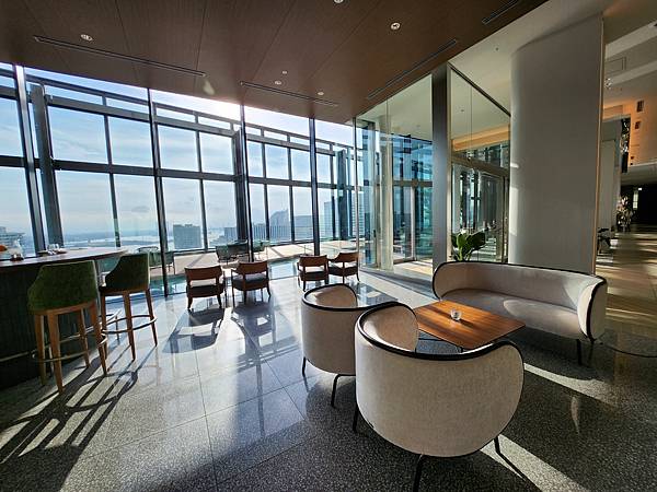 日本神奈川県横浜市三井ガーデンホテル横浜みなとみらいプレミア:BAR BELLO GATTI(バー ベッロ ガッティ) (3).jpg