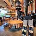 日本東京都STARBUCKS RESERVE® ROASTERY TOKYO (35).jpg