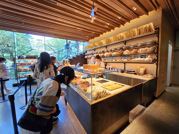 日本東京都STARBUCKS RESERVE® ROASTERY TOKYO (41).jpg