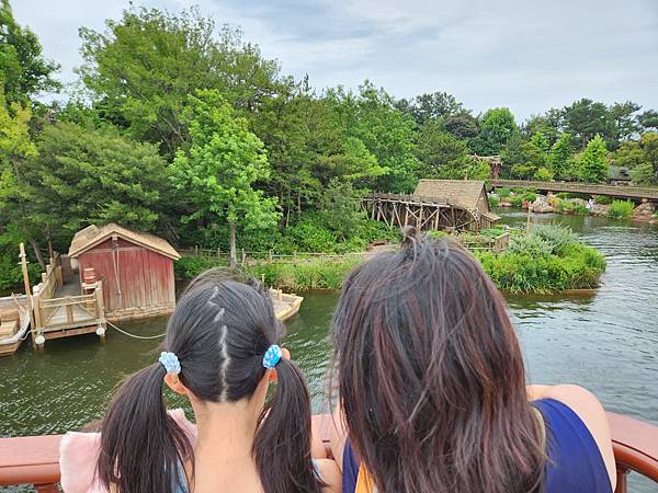 日本千葉県東京ディズニーランド：蒸気船マークトウェイン号 (3).jpg