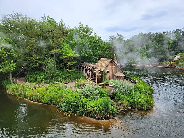 日本千葉県東京ディズニーランド：蒸気船マークトウェイン号 (18).jpg