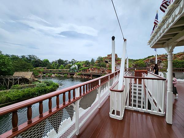 日本千葉県東京ディズニーランド：蒸気船マークトウェイン号 (20).jpg