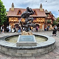 日本千葉県東京ディズニーランド：ビレッジショップス (5).jpg