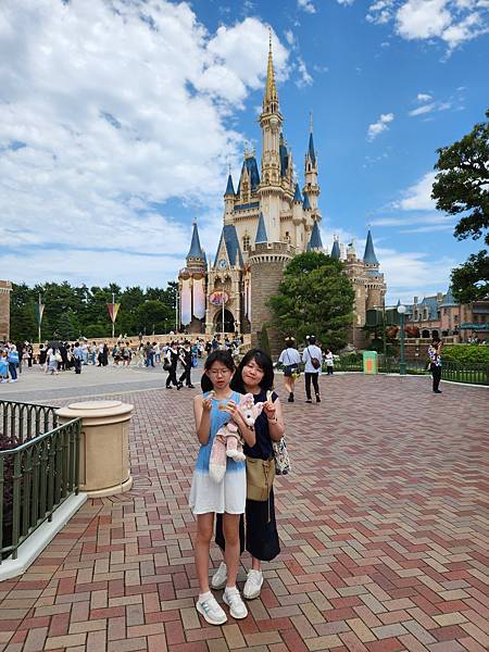 日本千葉県東京ディズニーランド:シンデレラのフェアリーテイル・ホール (7).jpg