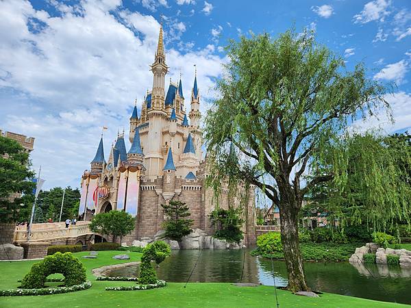 日本千葉県東京ディズニーランド:シンデレラのフェアリーテイル・ホール (10).jpg