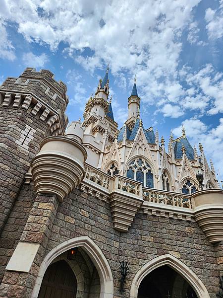 日本千葉県東京ディズニーランド:シンデレラのフェアリーテイル・ホール (12).jpg