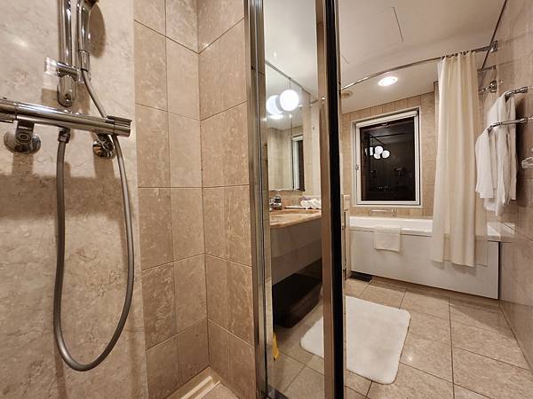 日本千葉県グランドニッコー東京ベイ 舞浜:ガーデンデラックスルーム (15).jpg