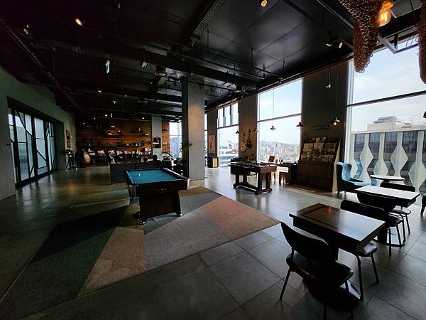 韓國首爾市L7 Hongdae:Blue Roof Lounge (20).jpg 韓國首爾市L7 Hongdae:Blue Roof Lounge (20).jpg