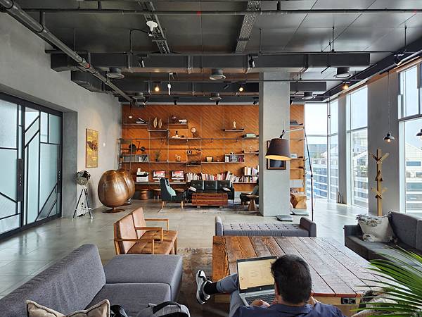 韓國首爾市L7 Hongdae:Blue Roof Lounge (25).jpg 韓國首爾市L7 Hongdae:Blue Roof Lounge (25).jpg