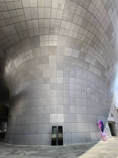 韓國首爾市東大門設計廣場 (13).jpg