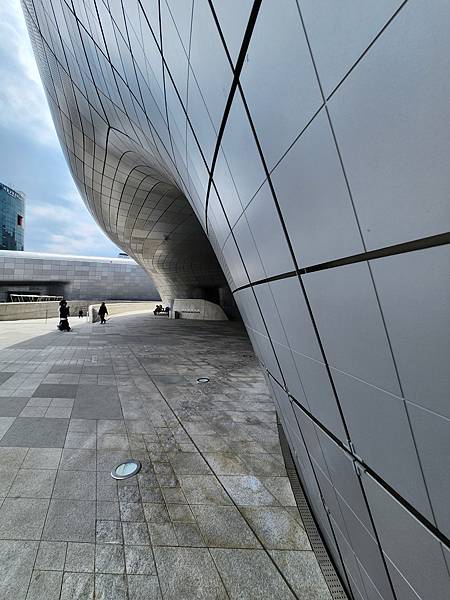 韓國首爾市東大門設計廣場 (30).jpg