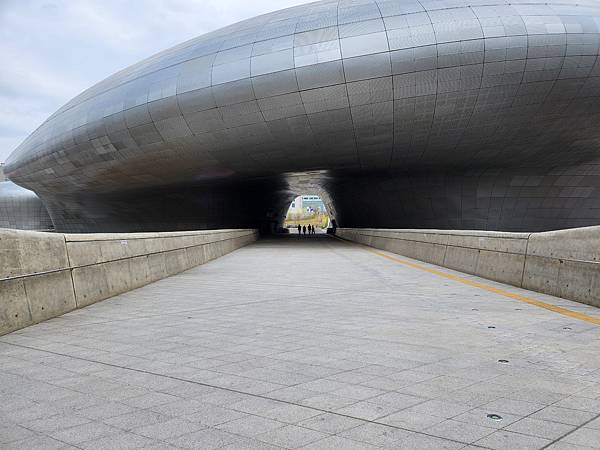 韓國首爾市東大門設計廣場 (42).jpg