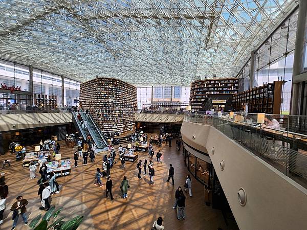 韓國首爾市星空圖書館 (8).jpg 韓國首爾市星空圖書館 (8).jpg