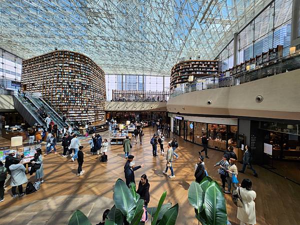 韓國首爾市星空圖書館 (10).jpg 韓國首爾市星空圖書館 (10).jpg