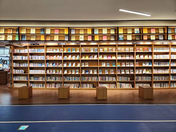 韓國首爾市星空圖書館 (38).jpg 韓國首爾市星空圖書館 (38).jpg