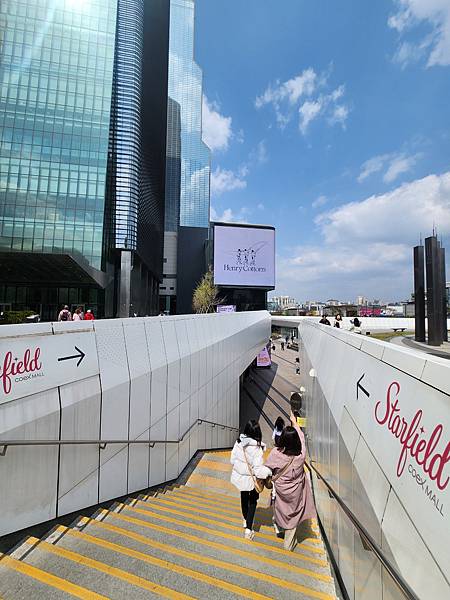 韓國首爾市星空圖書館 (45).jpg 韓國首爾市星空圖書館 (45).jpg