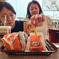 日本沖縄県A&W牧港店 (5).jpg