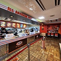 日本沖縄県A&W牧港店 (13).jpg