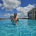日本沖縄県MB Gallery Chatan by The Terrace Hotels：Rooftop Pool (10).jpg