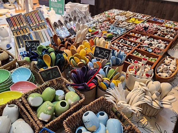 亞亞的大溪員工旅遊【捏陶篇】 (24).jpg