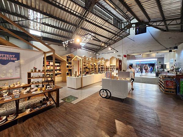 亞亞的大溪員工旅遊【捏陶篇】 (31).jpg