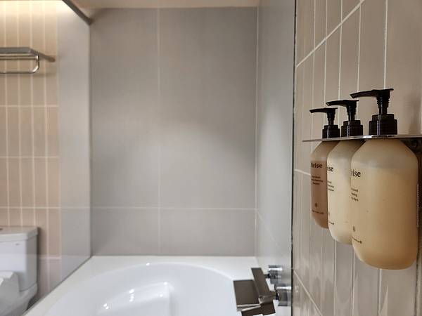 台北市樂爾公寓:標準四人房 (11).jpg