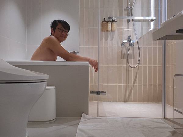 台北市樂爾公寓:標準四人房 (23).jpg