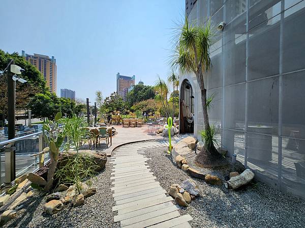 亞亞的PARK2草悟廣場 (6).jpg