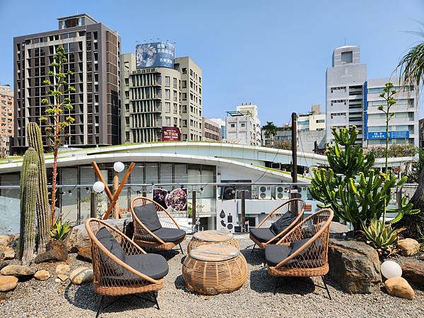 亞亞的PARK2草悟廣場 (4).jpg