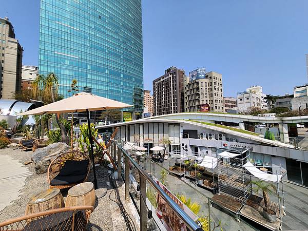 亞亞的PARK2草悟廣場 (7).jpg