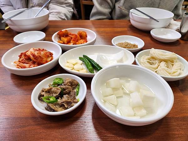 韓國釜山廣域市元祖首爾蔘雞湯(원조서울삼계탕) (11).jpg