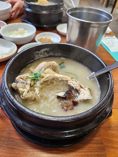 韓國釜山廣域市元祖首爾蔘雞湯(원조서울삼계탕) (16).jpg