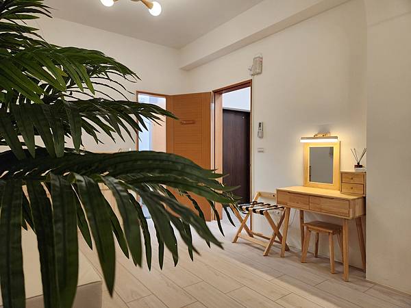 宜蘭縣壯圍鄉生生園The Wild(樂彎腰):ROOM 3F GIRAFFE (1).jpg