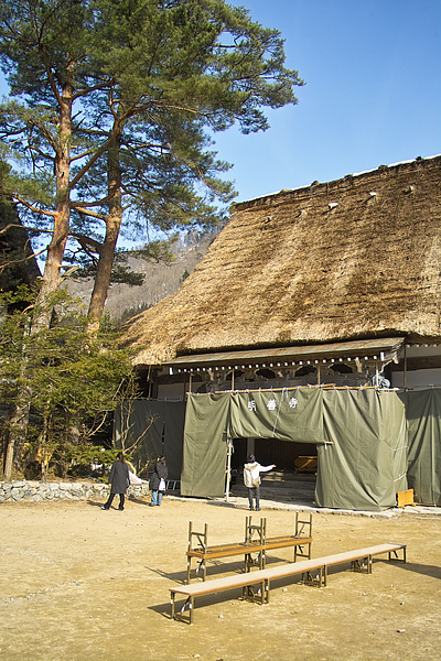 日本岐阜縣白川鄉合掌村明善寺.jpg