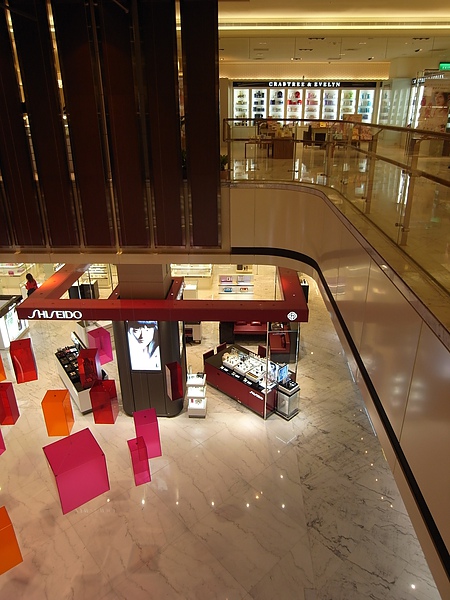 高雄市新光三越左營店 (50).JPG