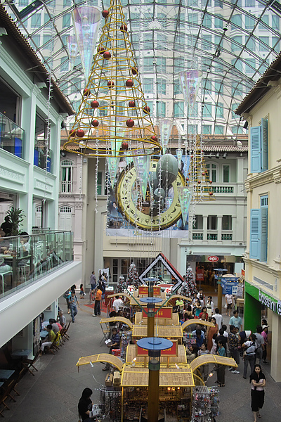 新加坡白沙浮廣場天蓬商場2.jpg