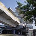 高雄市捷運世運站太空戰艦.jpg