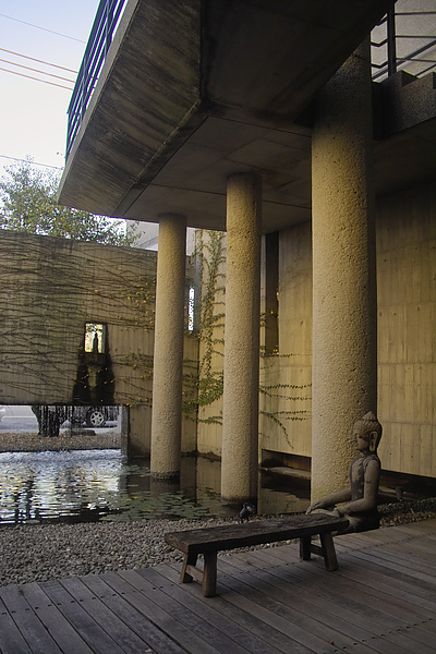 台中縣大里市菩薩寺 (5).jpg