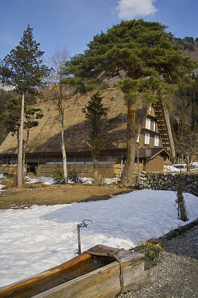 日本岐阜縣白川鄉合掌村時光凝結.jpg