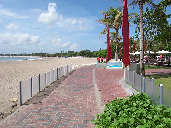 峇里島庫塔區海灘.JPG
