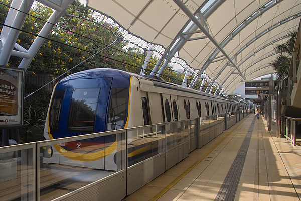 香港迪士尼樂園迪士尼號列車.jpg