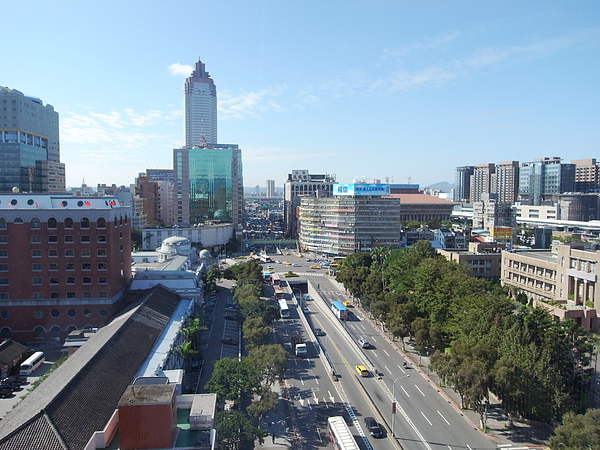 台北市喜來登大飯店行政樓首席客房窗外景致2.JPG 台北市喜來登大飯店行政樓首席客房窗外景致2.JPG