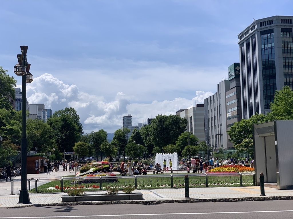 北海道親子夏日遊記(6)｜札幌景點－札幌電視塔、大通公園、札