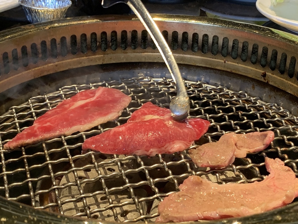 屋馬燒肉-崇德店 (2023年菜單)｜洲際棒球場旁美食＊台中