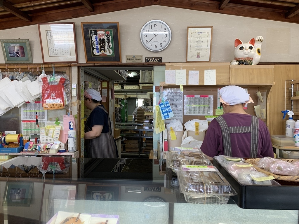 北海道親子夏日遊記(40)｜函館美食－ やきだんご銀月／烤糰