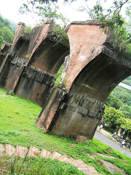 南斷橋