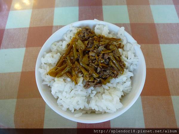 金針魯肉飯